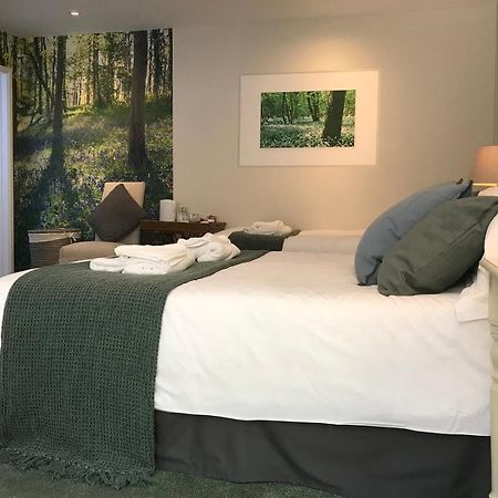 The Queen'S Head At Broad Chalke Hotel Luaran gambar